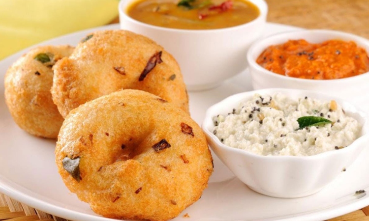 मेदू वड़ा रेसिपी: Mendu Vada Recipe