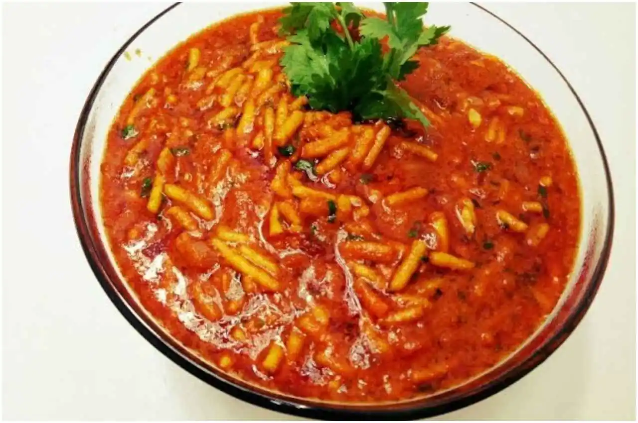 Sev Tamatar Ki Sabji Recipe (Sev Tomato Sabji)