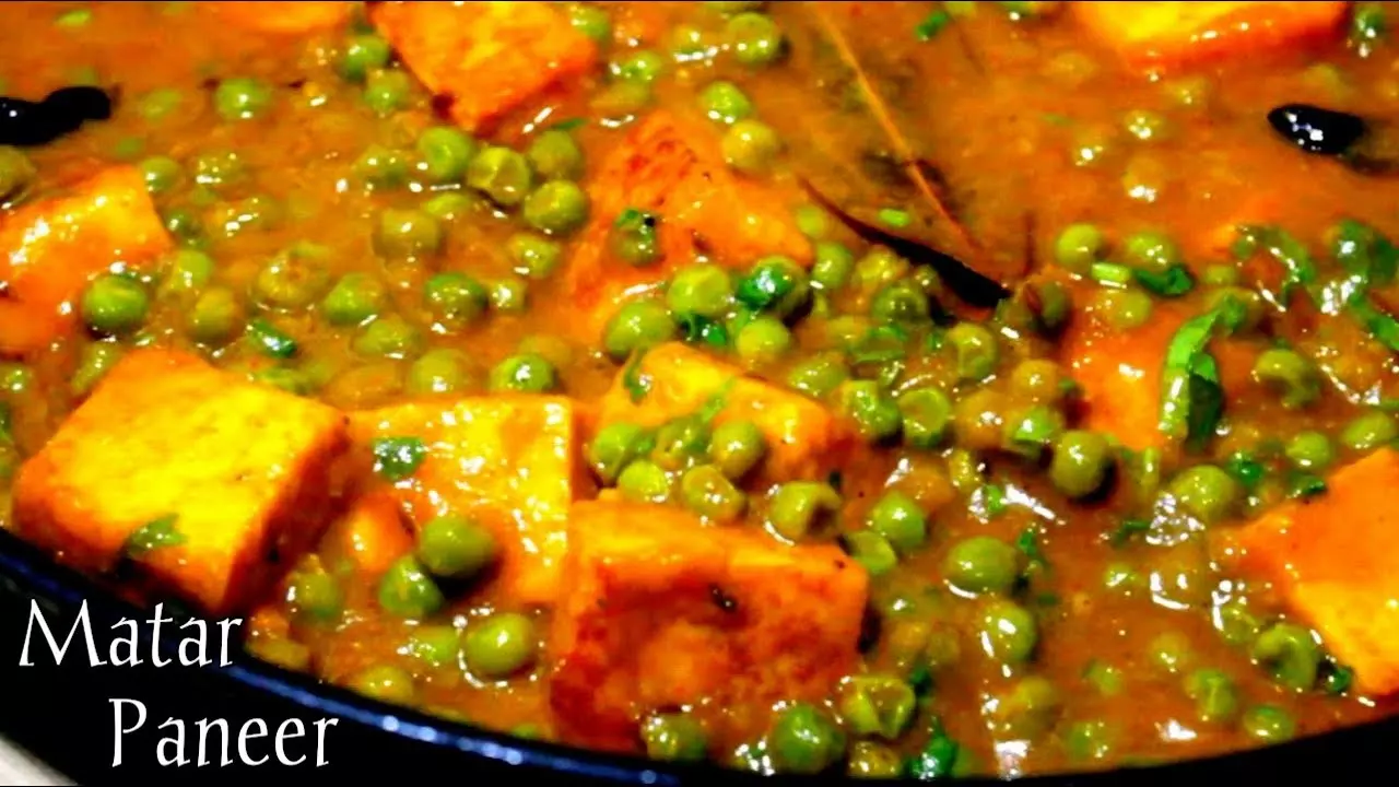 Matar Paneer