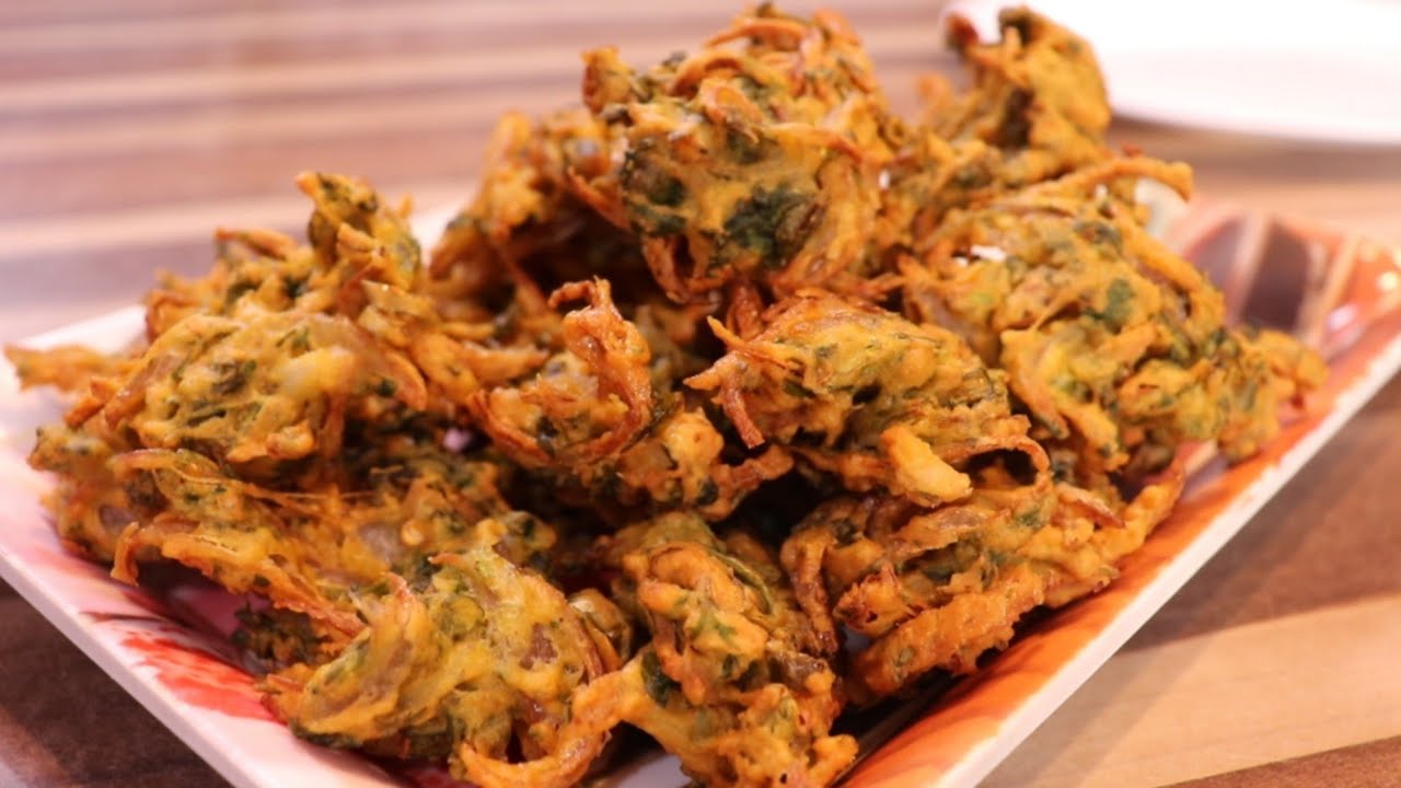 प्याज के पकोड़े रेसिपी: Pyaj ke Pakode Recipe in Hindi