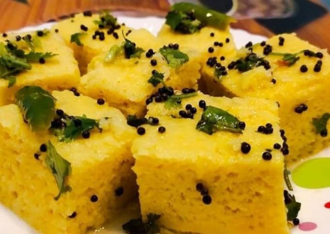 Khaman Dhokla