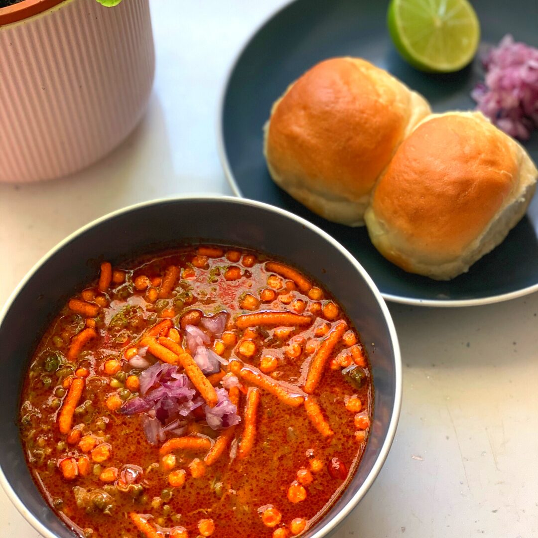 Misal Pav