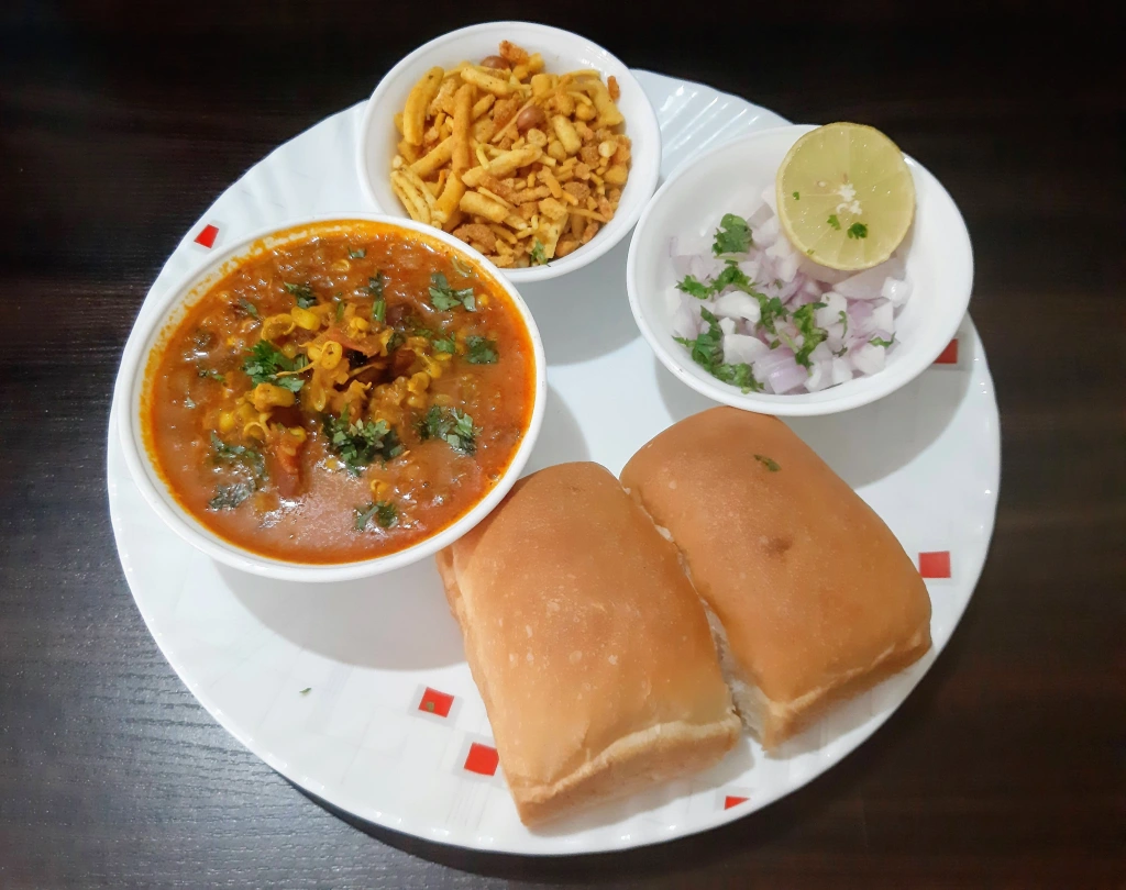 Misal Pav